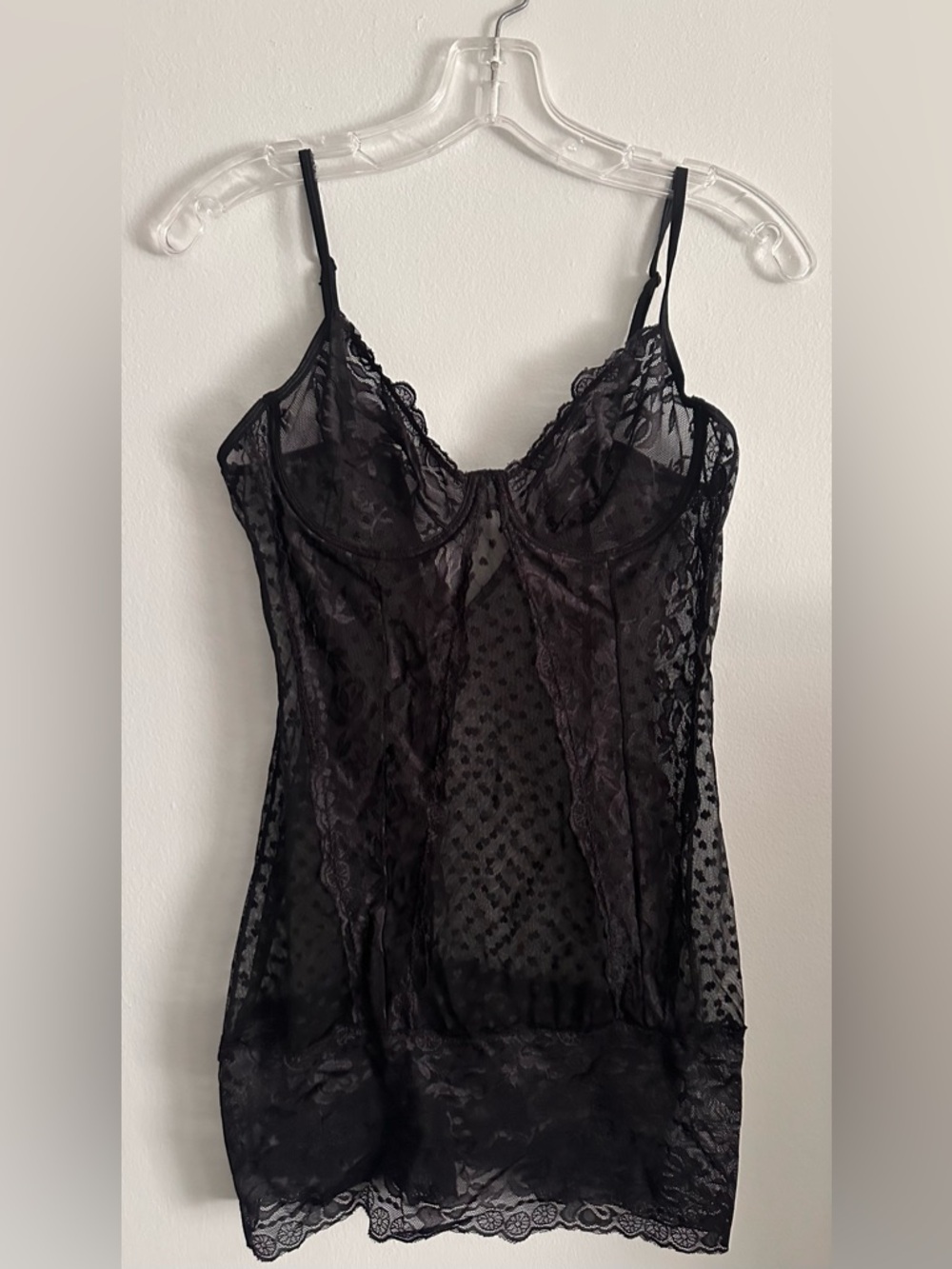 Rampage Black Lace Chemise L Underwire Hearts V-Back
